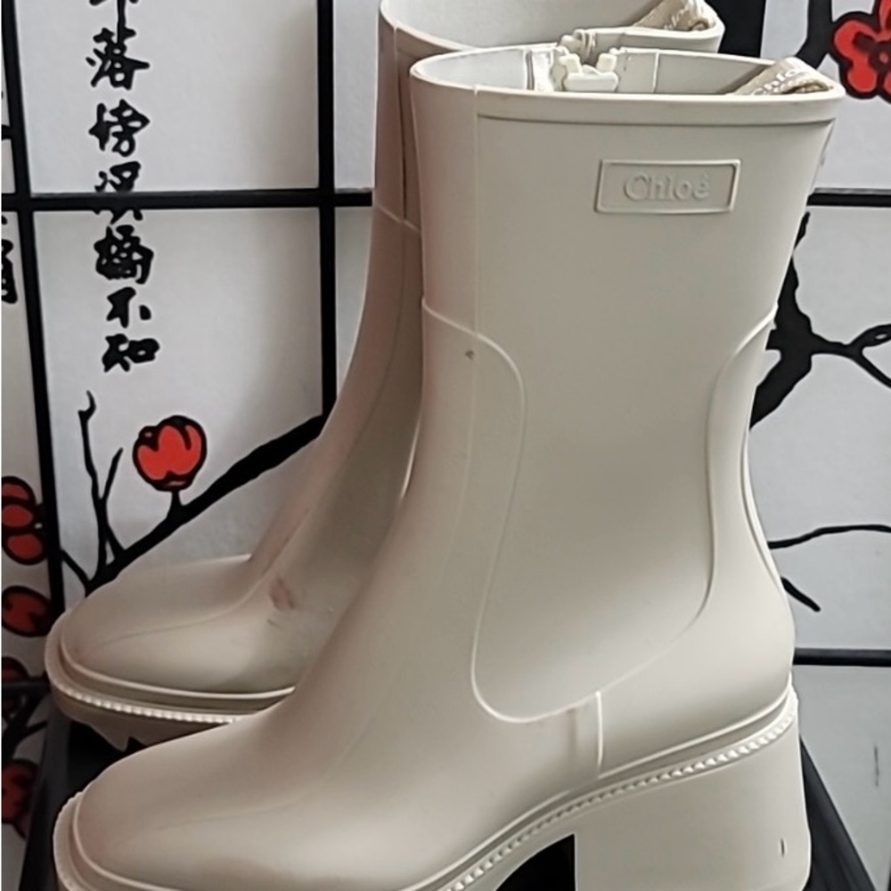Chloe Betty Rubber Rain Boots
